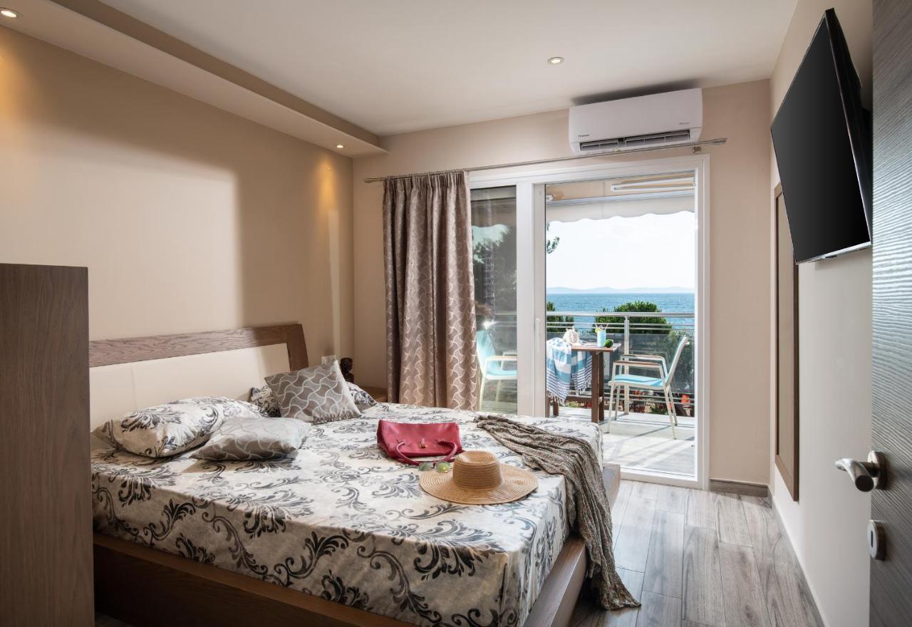 Sunset Studios - Suites With Seaview & Back Side Apartements Торони Экстерьер фото
