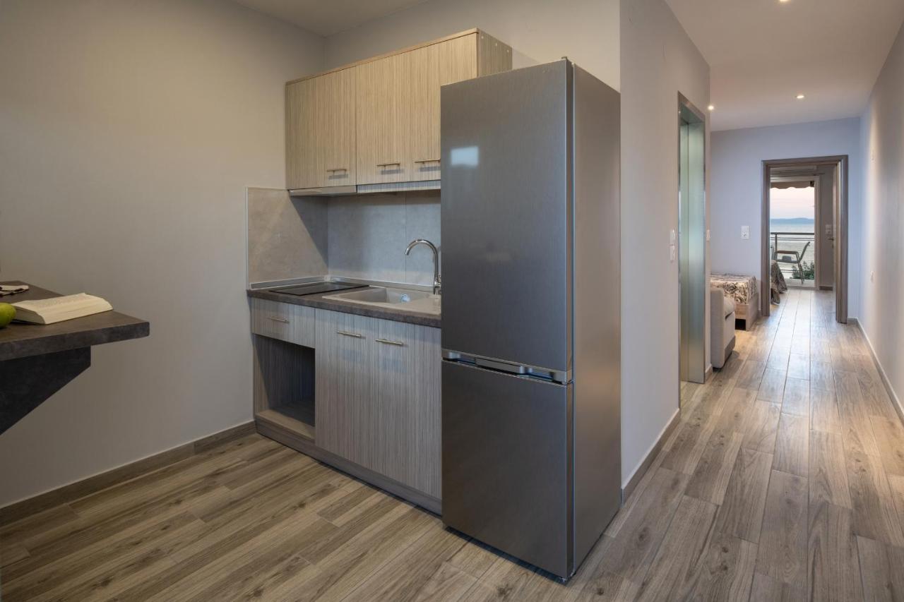 Sunset Studios - Suites With Seaview & Back Side Apartements Торони Экстерьер фото