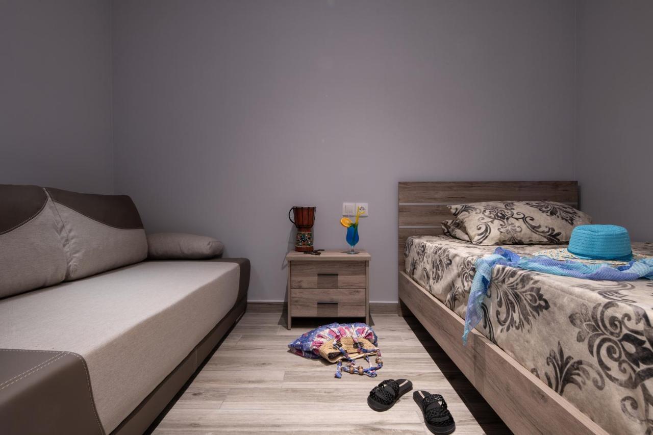 Sunset Studios - Suites With Seaview & Back Side Apartements Торони Экстерьер фото