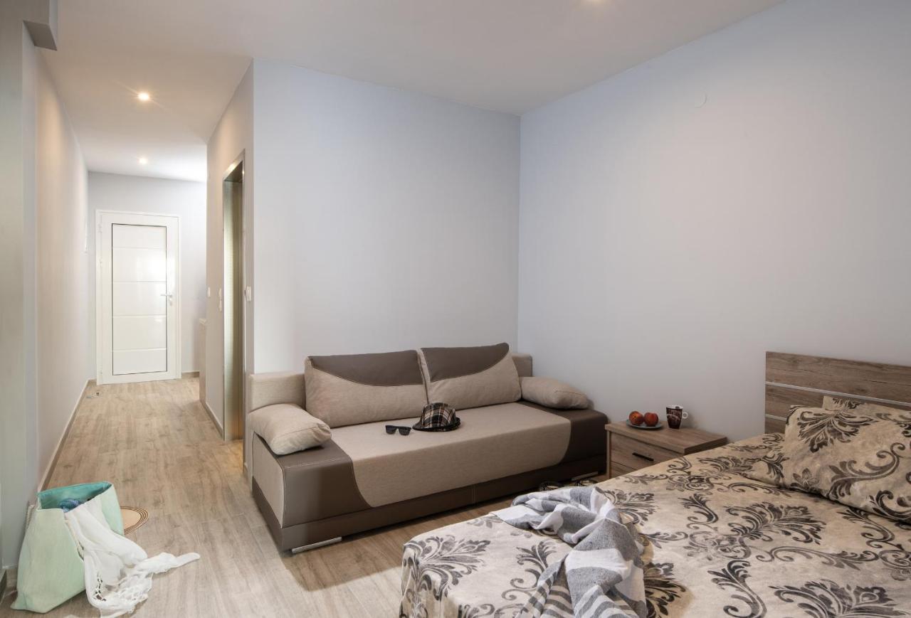 Sunset Studios - Suites With Seaview & Back Side Apartements Торони Экстерьер фото
